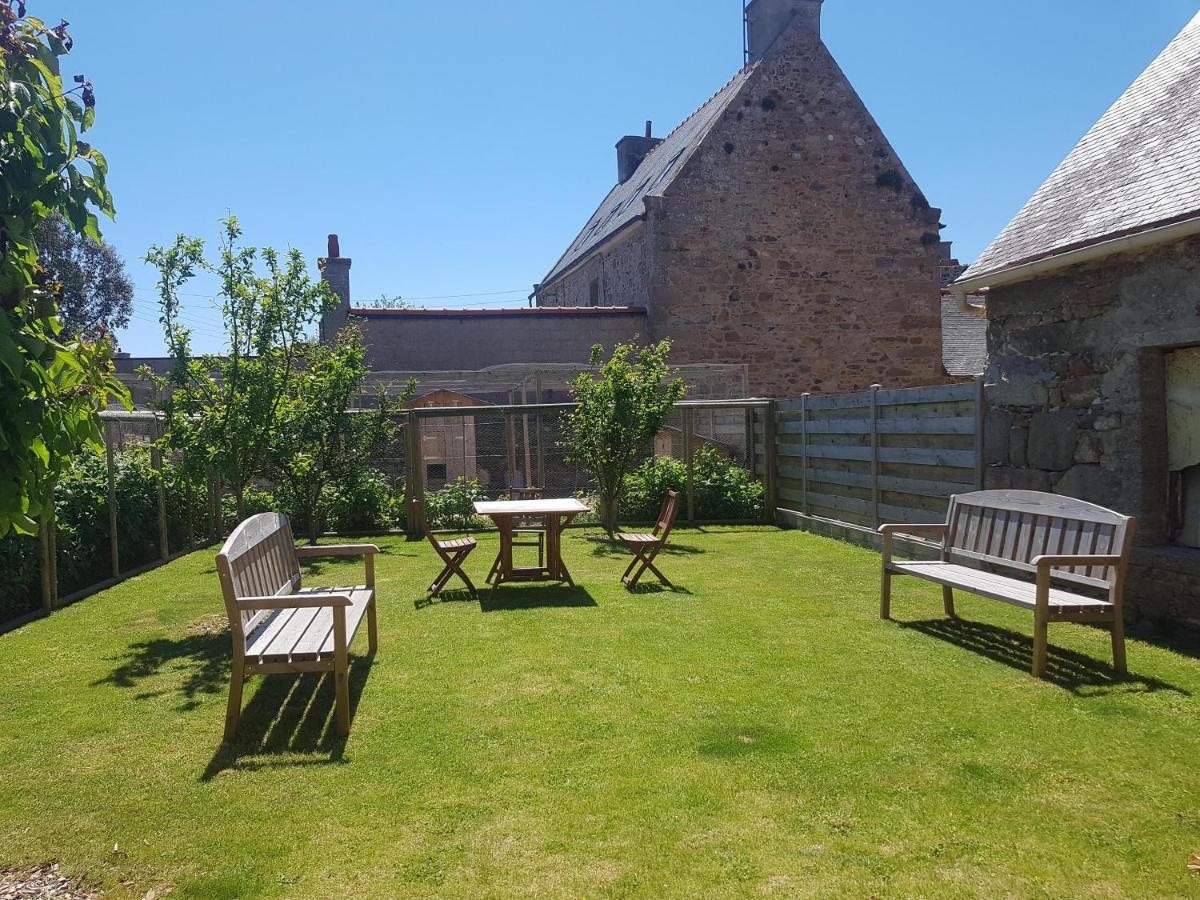 L'Abri Du Sillon Bed & Breakfast Pleubian Eksteriør bilde